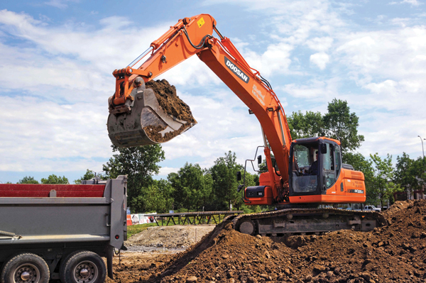 Doosan DX225LC Excavator