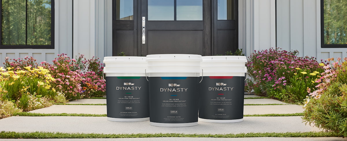 INTRODUCING BEHR DYNASTY<sup>®</sup> EXTERIOR PAINT