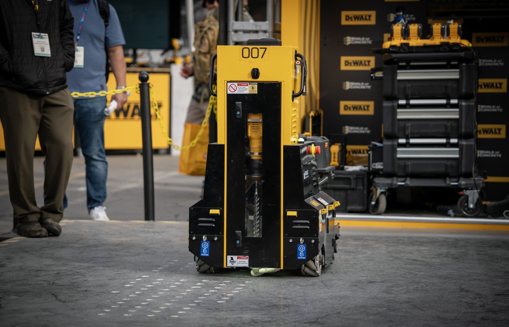 DEWALT Robotic Drilling Solution