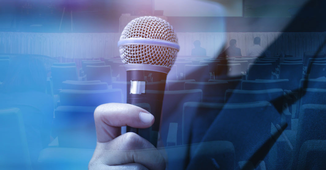 5 Things Leaders Can Learn From Stand-Up Comedians