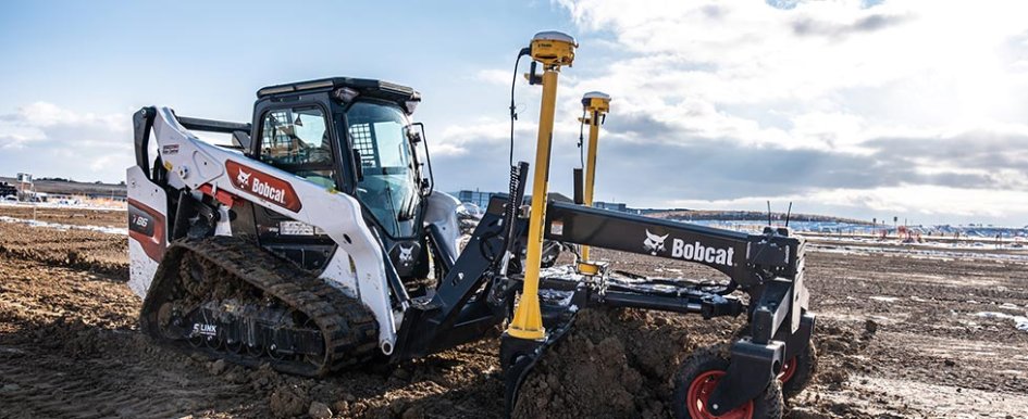 Bobcat compact track loader