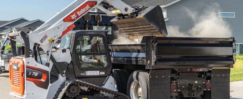 Compact track loader