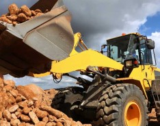 how to modernize heavy equipment tracking strategies on-site & beyond