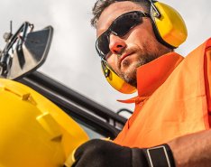 worker with hearing protection