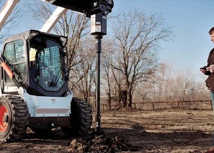 Bobcat compact track loader remote operation 