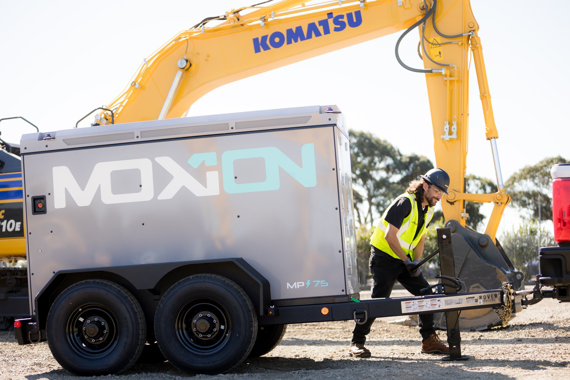 Crew onsite with Moxion and Komatsu equipment