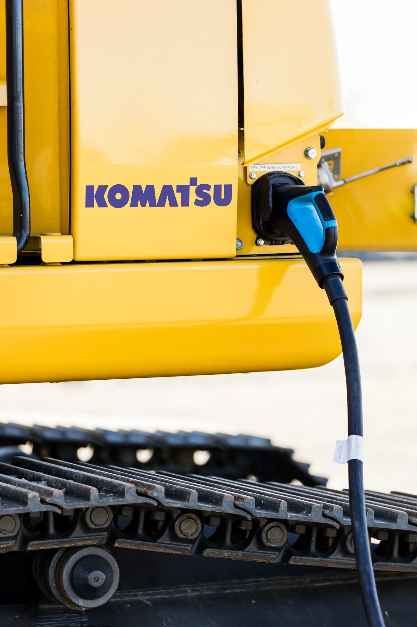 Crew onsite with Moxion and Komatsu equipment