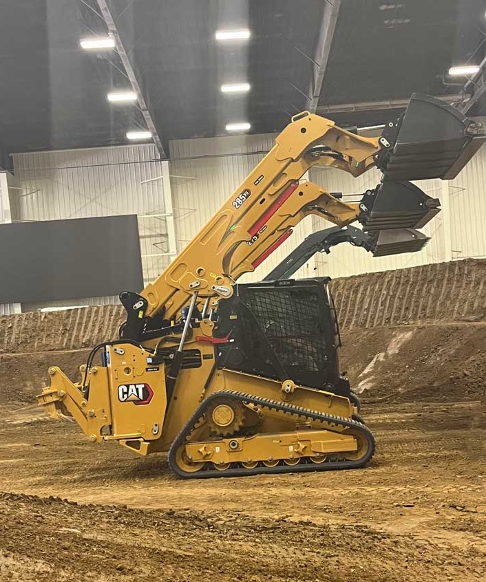 Cat's 285 XE, 275 and 299 comparing lift height.