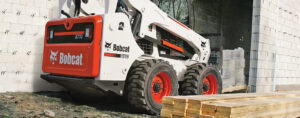Bobcat skid steer with pneumatic tires